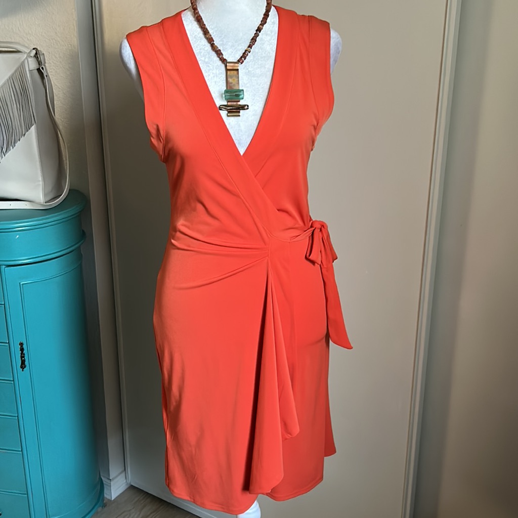 New Bcbgmaxazria Beautiful Faux Wrap Surplice V-Neck Sleeveless Midi Dress